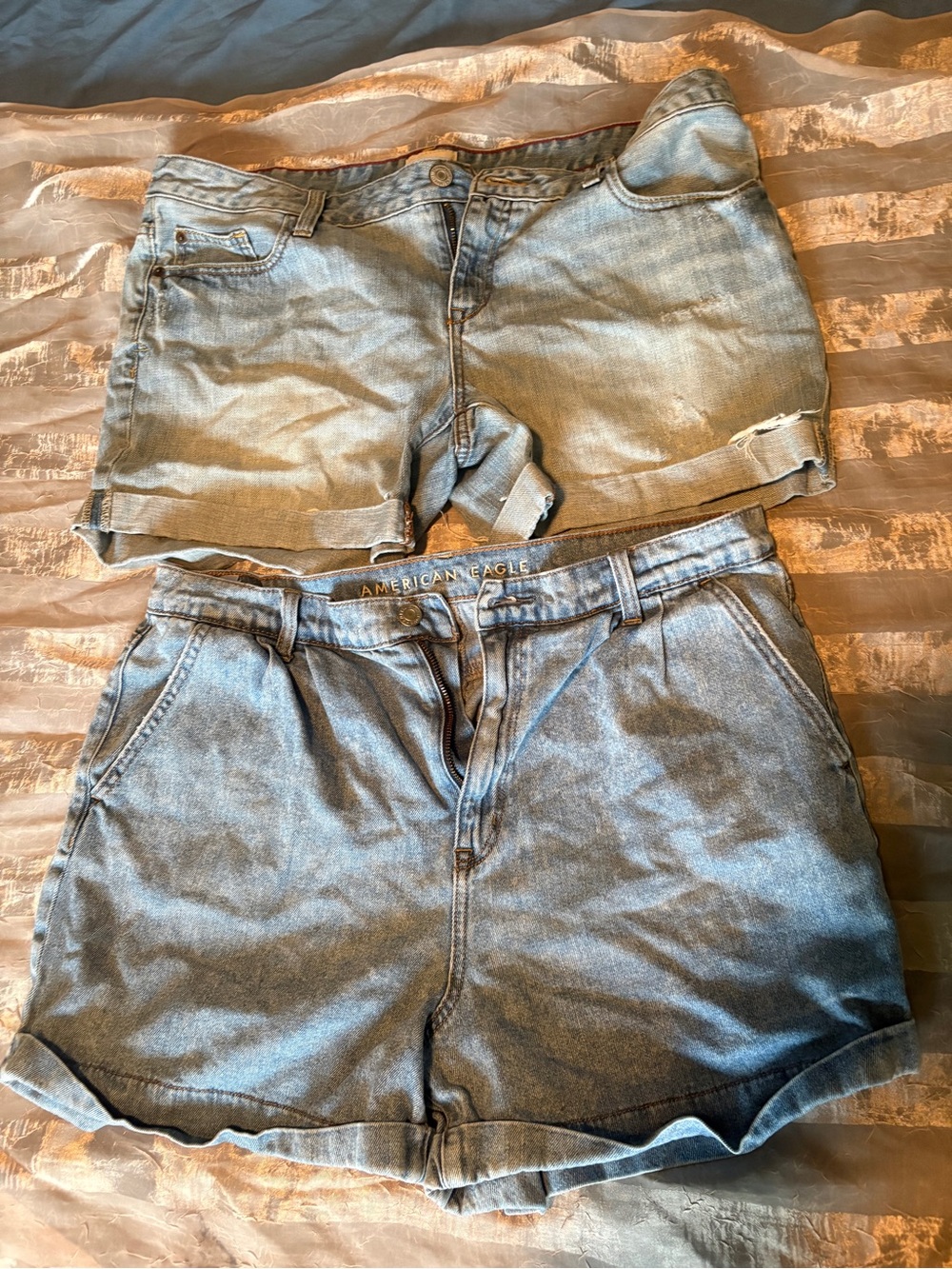 Aeropostale & American Eagle Light Blue Denim Shorts with Contrast Stitching